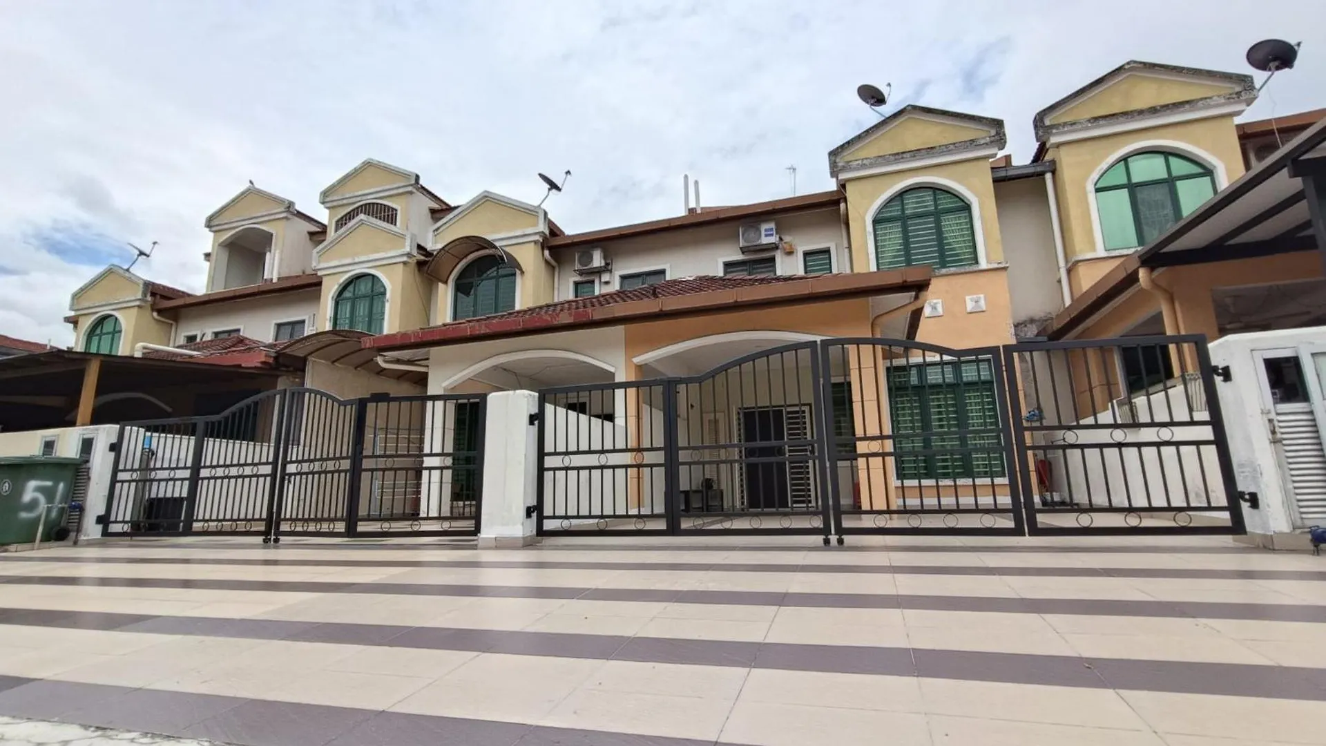 Holiday home Warisan Indah Homestay Klia 2 Kota Warisan